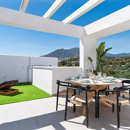 High-end Rooftop Penthouse Near & Apartment Estepona