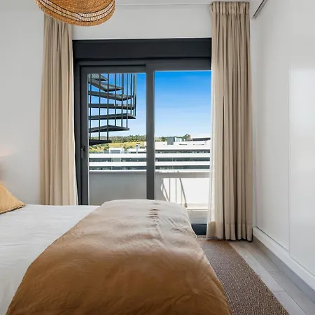 Apartment High-end Rooftop Penthouse Near & Estepona